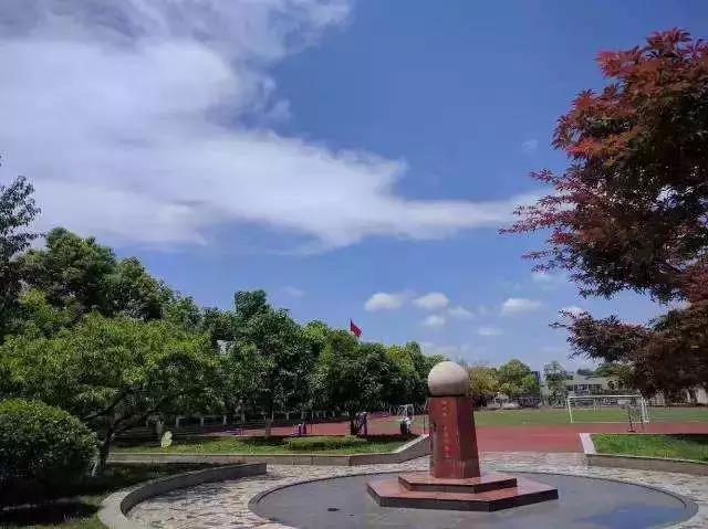 成都市鹽道街中學外語學校：再遇是何時，相逢已是春