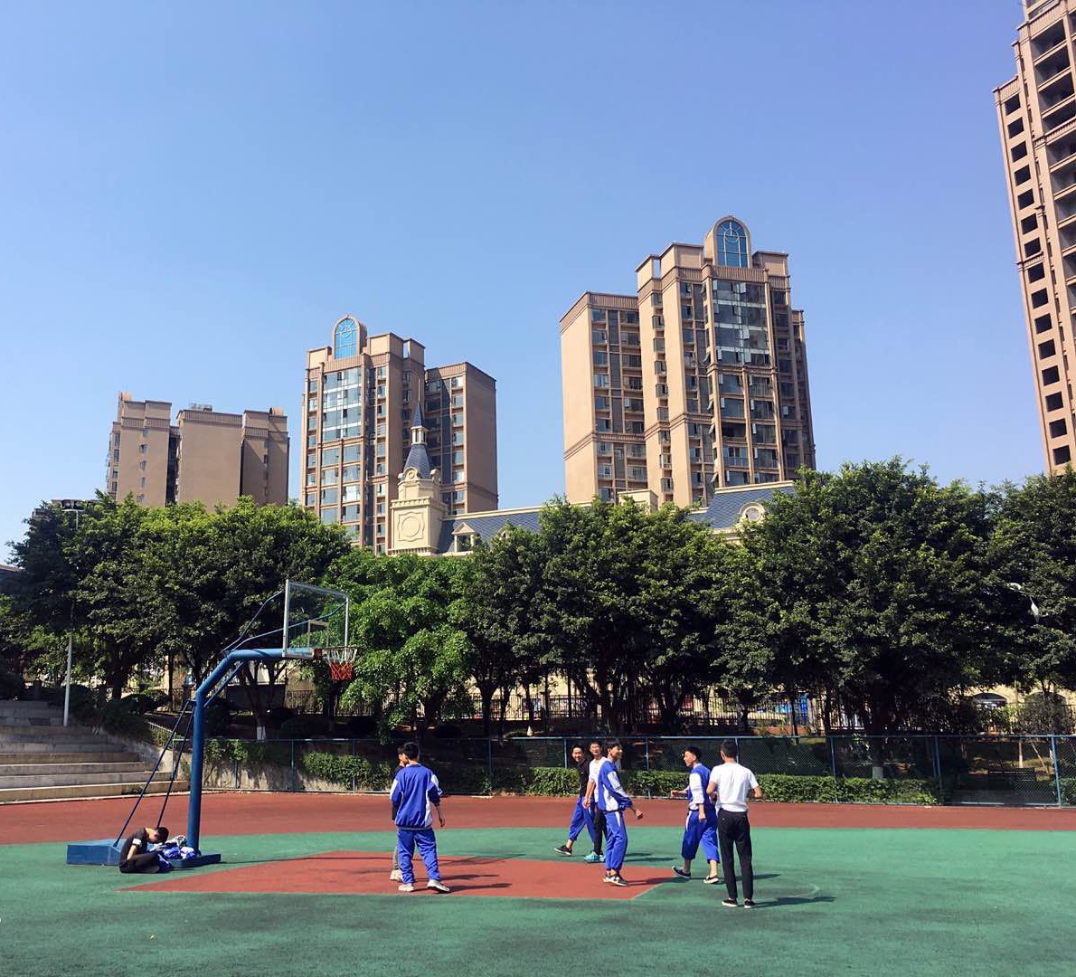 仁壽華達高中有什么辦學優(yōu)勢？