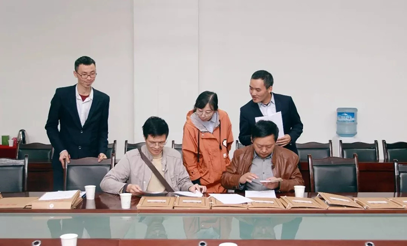 規(guī)范辦學(xué)獲好評 親情作業(yè)顯特色——成都石室外語學(xué)校