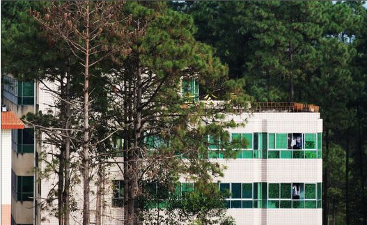 普格中學2019年班級設(shè)置
