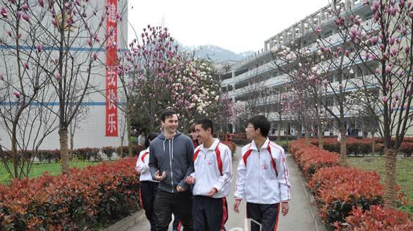 高縣中學怎么樣、好不好？