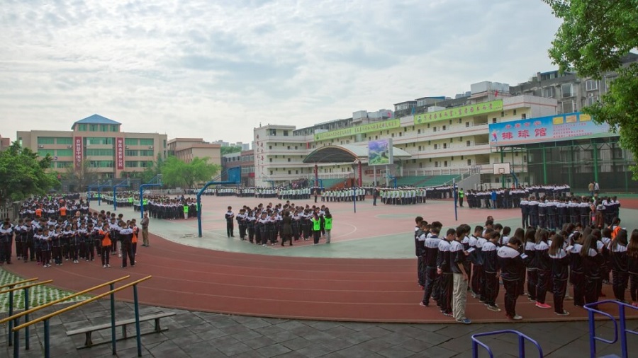 升庵中學校園環(huán)境怎么樣？