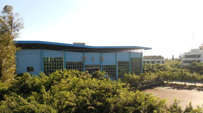 青神中學(xué)校園環(huán)境好不好？
