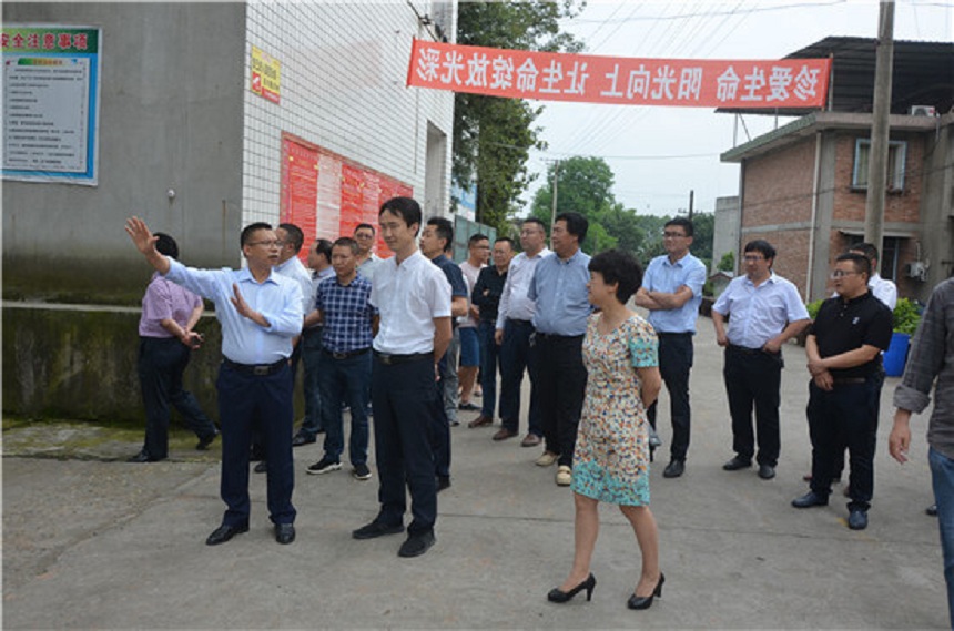 龍正中學(xué)2020年中考分?jǐn)?shù)線是多少？