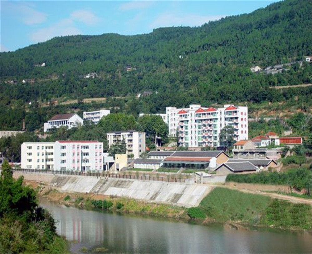 劍州中學(xué)2020年收費(fèi)標(biāo)準(zhǔn)是多少？