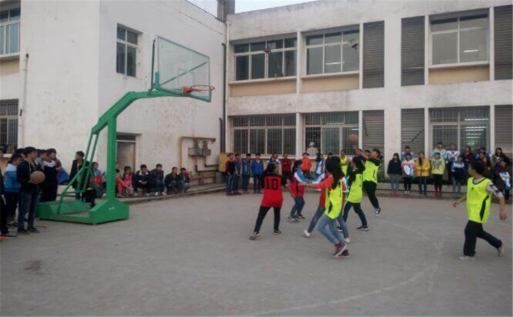巴中市第五中學詳細地址在什么地方？