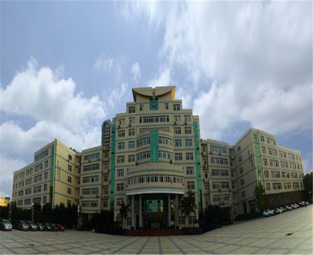 達(dá)州市第一中學(xué)2020年中考錄取分?jǐn)?shù)線多少分？