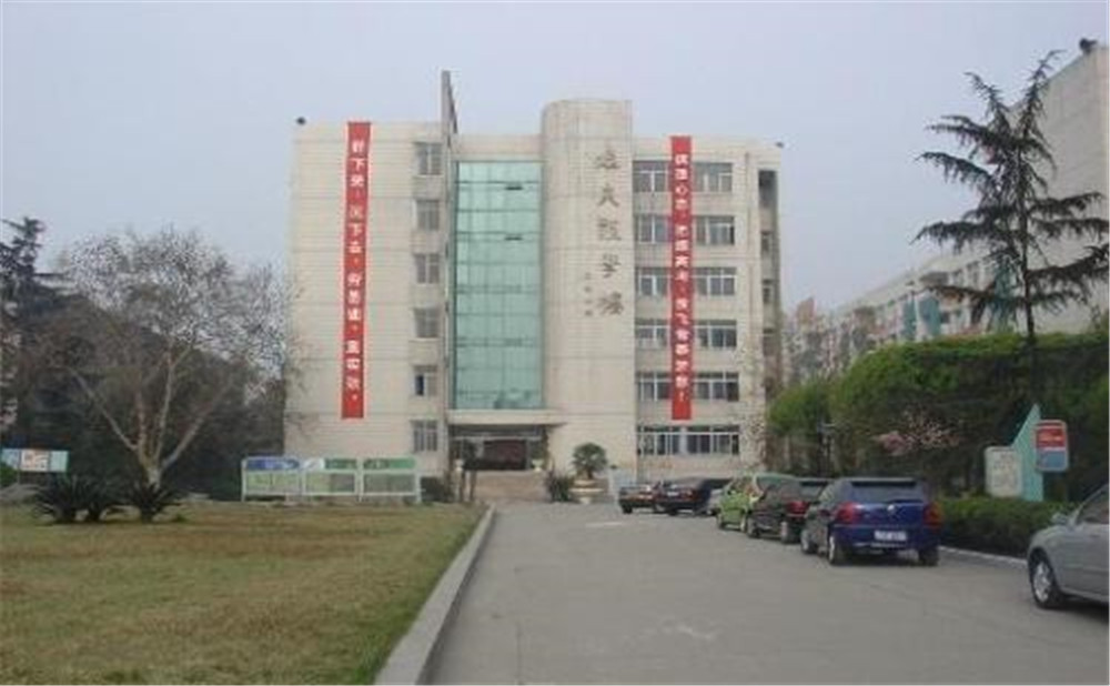四川師范大學(xué)附屬中學(xué)2020年的能錄取分?jǐn)?shù)是多少？