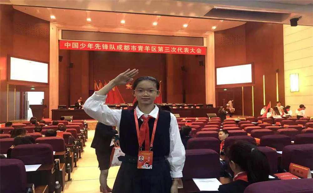 成都成飛中學(xué)錄取分數(shù)是多少？