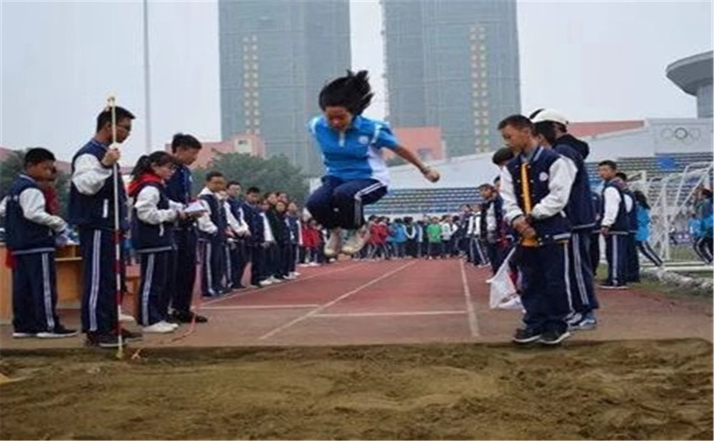 川化中學(xué)2020年招生計劃是多少？