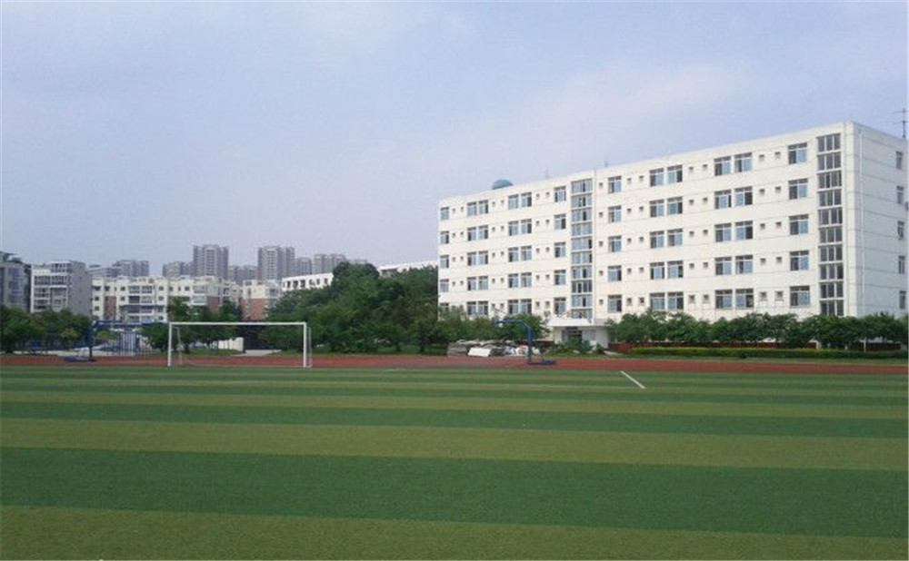 2020年龍泉二中計劃招多少人？