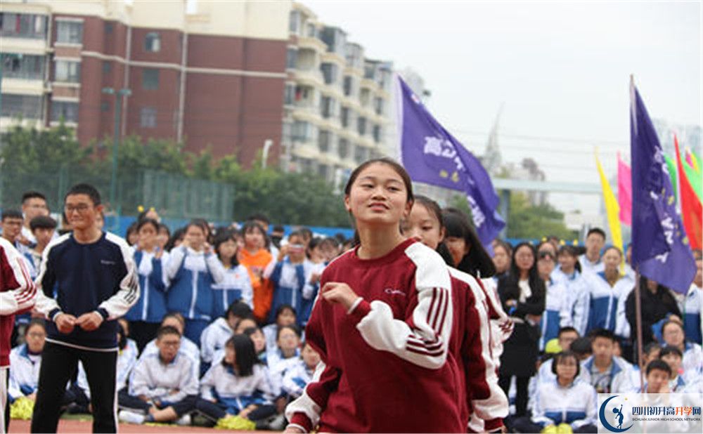 淮口中學(xué)升學(xué)率是多少？