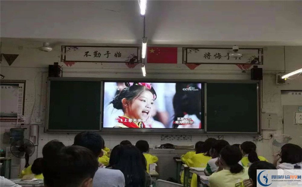 石橋中學(xué)初升高向外地招生嗎？