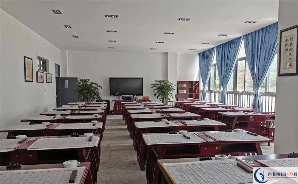 2020成都市第三中學高考重點大學升學率高不高？