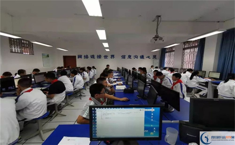 電子科技大學實驗中學位置在哪里？