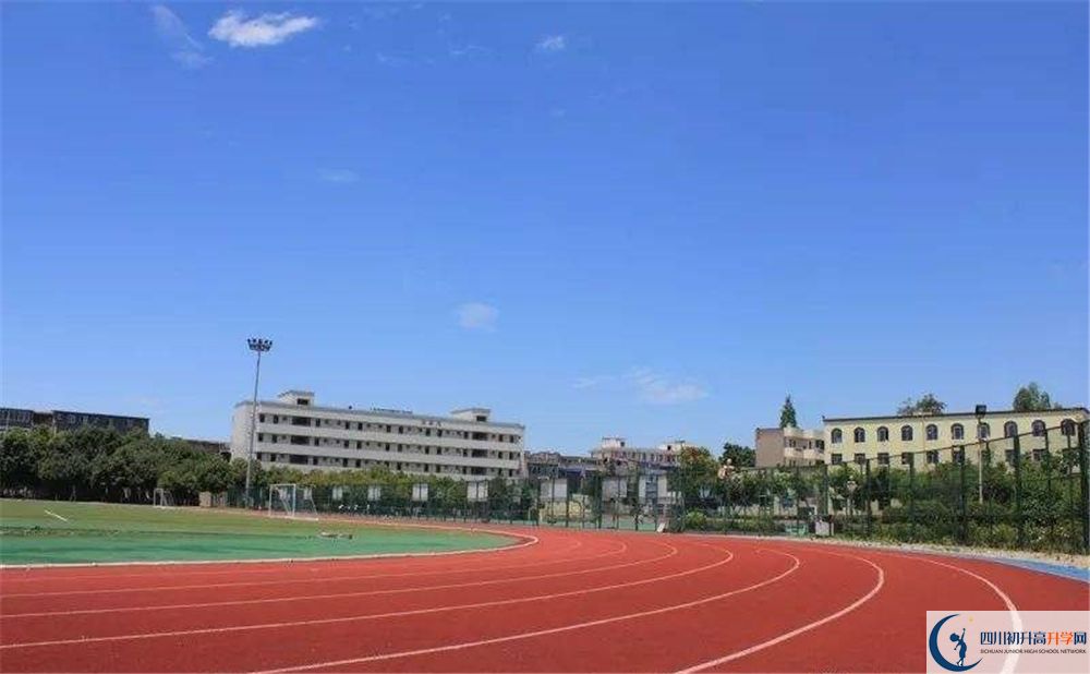 成都市籍田中學(xué)在全國(guó)高中排名是多少？