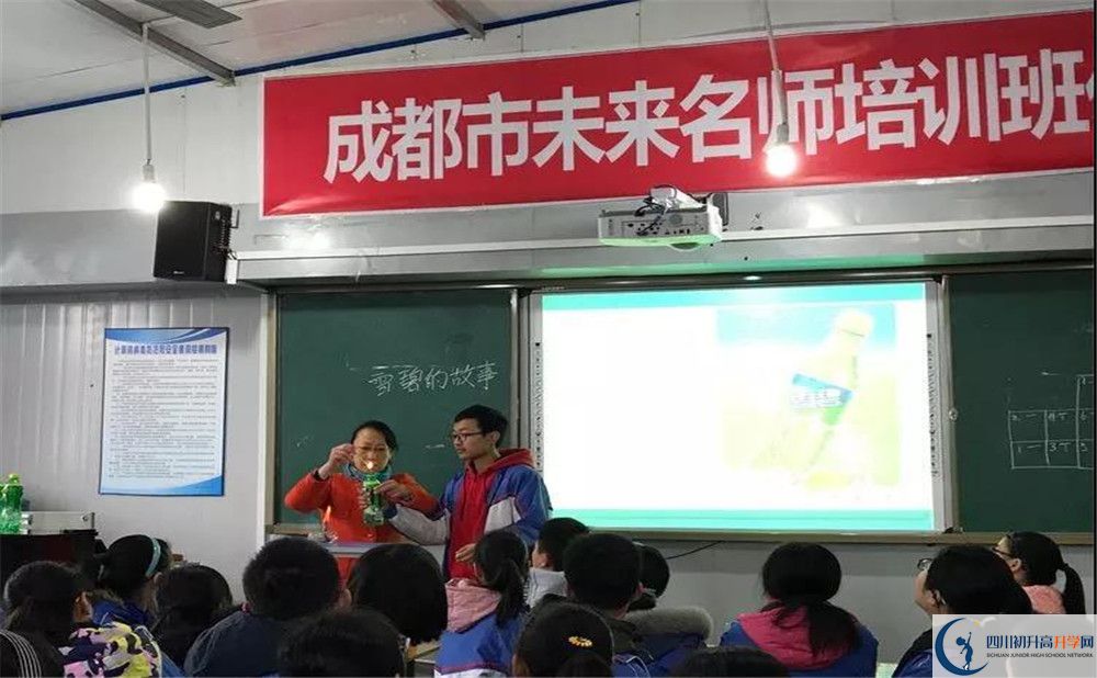 簡陽實驗中學高2020屆高三階段檢測試題語文難嗎？