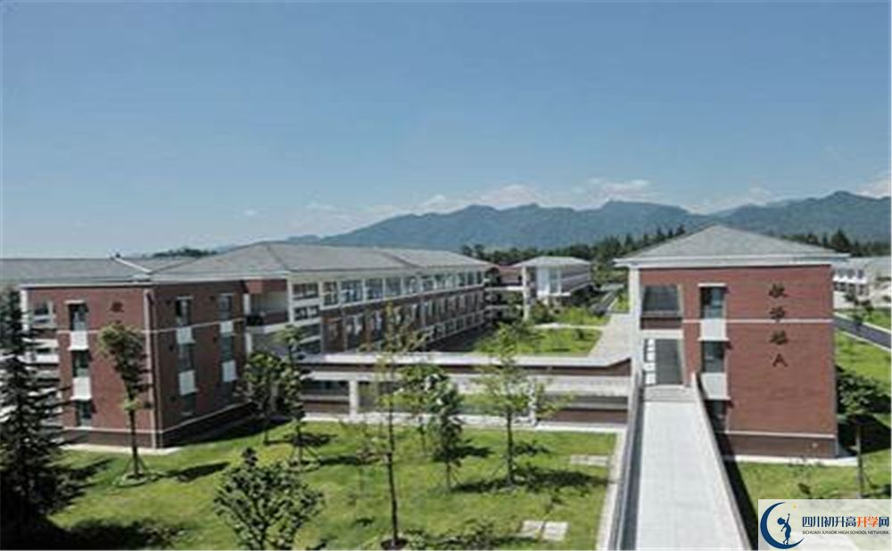 青城山高級(jí)中學(xué)2020屆高三數(shù)學(xué)測(cè)試題在哪看？