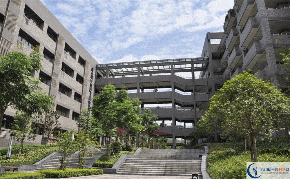 石室天府中學(xué)2020年高考人數(shù)是多少？