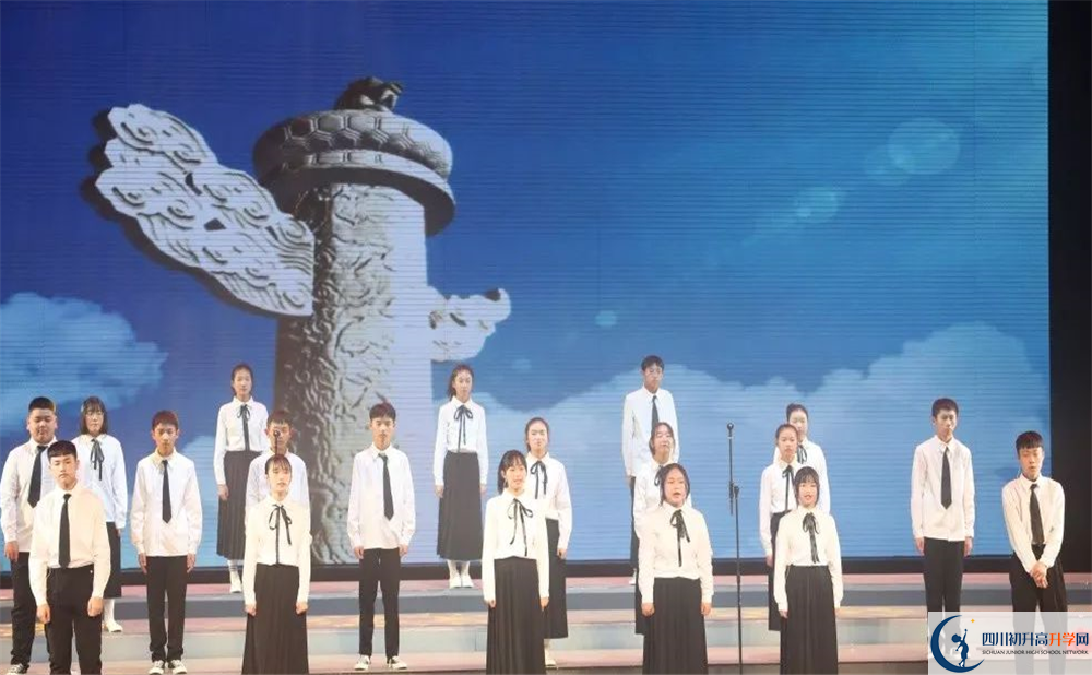 龍泉二中2020年高考人數(shù)是多少？
