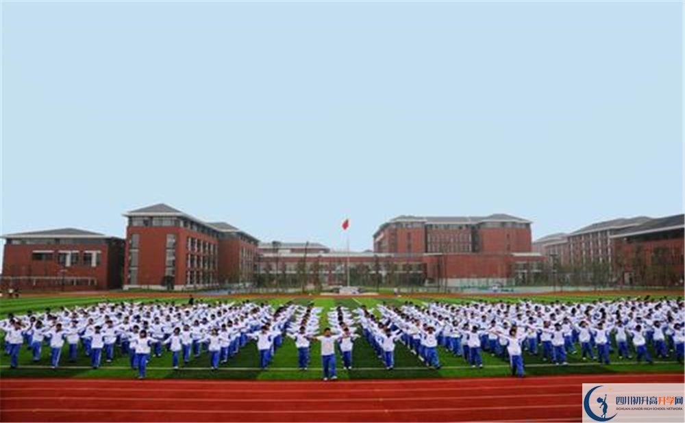 成都七中高新校區(qū)2020年高考人數(shù)是多少？