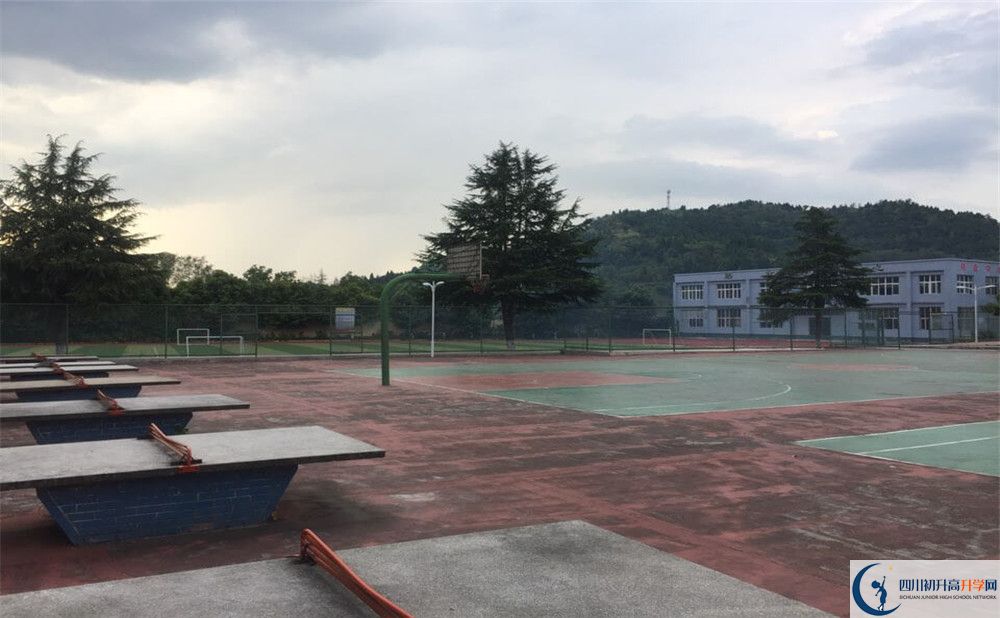 蘆溪中學(xué)今年的錄取條件是否有變化？