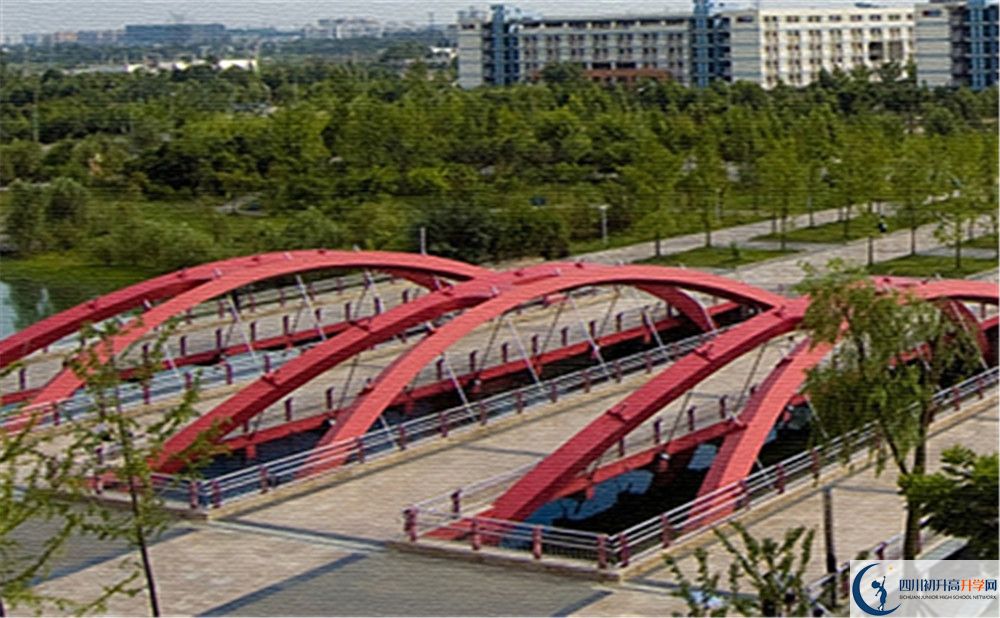 西南交通大學(xué)附屬中學(xué)地址在哪里？